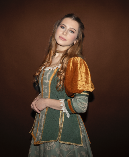 Beatrice Blaskovic in Costanza Beatrice Blaskovic in Costanza